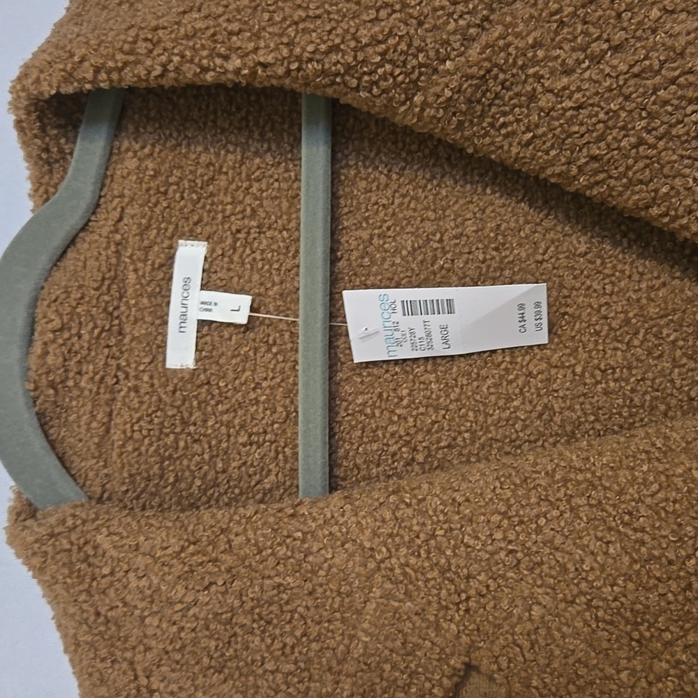 Maurices Womens Cozy Faux-Shearling Vest in Camel Sz L - Picture 2 of 9